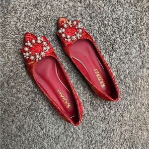 Amazon Kajiali‎ Red Pearl and Rhinestones Embellished Flats Size 5.5